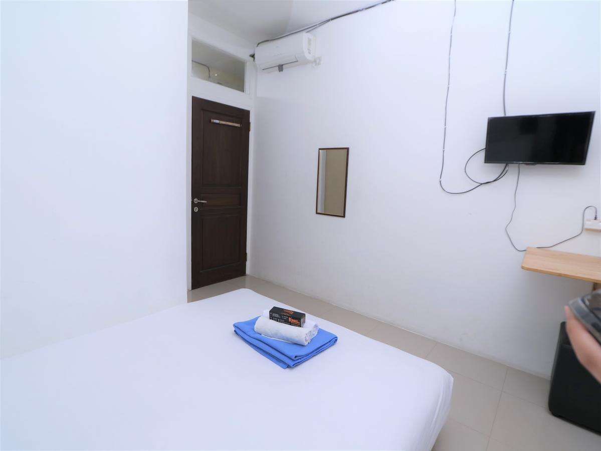 فندق Kamar Keluarga Ungaran جاكرتا المظهر الخارجي الصورة