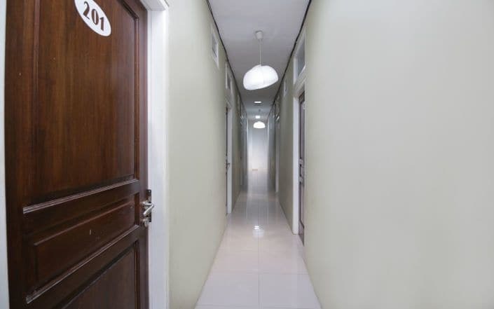 فندق Kamar Keluarga Ungaran جاكرتا المظهر الخارجي الصورة
